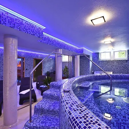 Rajna Villabridge&spa Lejlighedshotel 4*