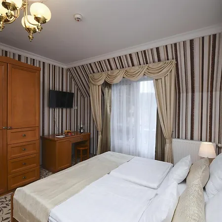 Aparthotel Rajna Villabridge&spa Bogács
